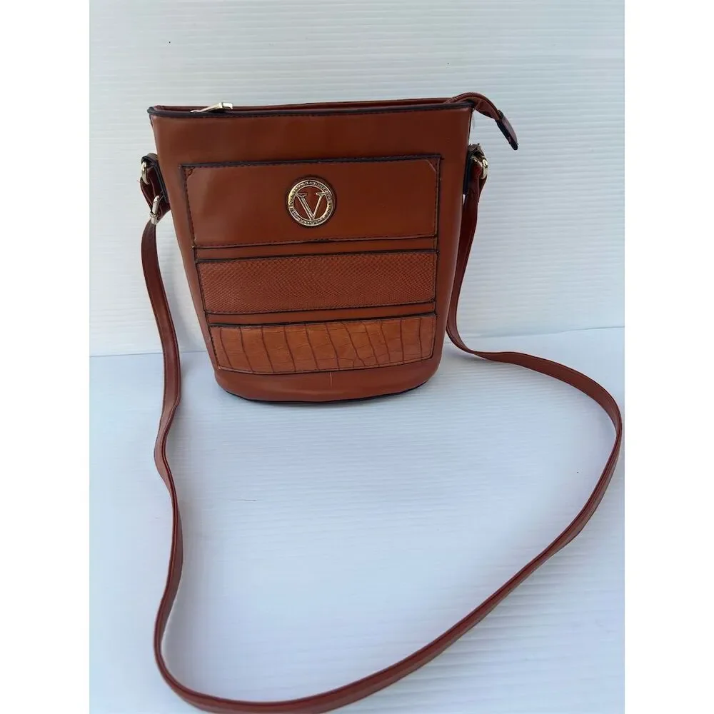 Vera Wang New York Women's Brown Crossbody Purse Adjustable Strap‎ Casual